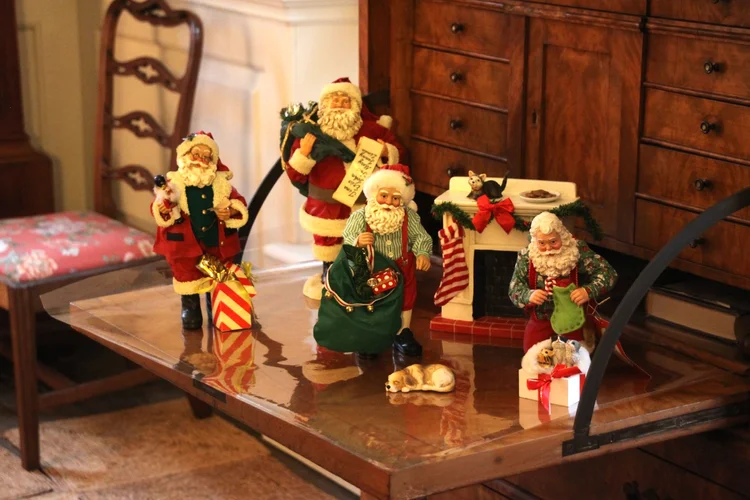 Holidays at Hope Lodge & Colonial Tavern